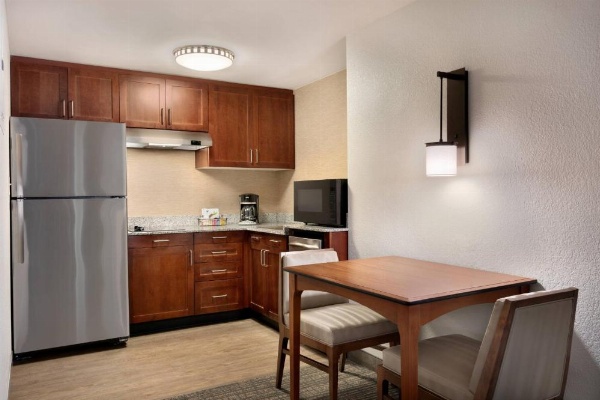 Residence Inn by Marriott Baltimore Downtown/ Inner Harbor image 19